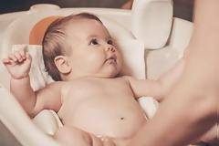 4 πρακτικές συμβουλές για την καθημερινή υγιεινή του μωρού σας