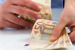 Σας αφορά! Επιδότηση 1.380 ευρώ από τις 07 Μαΐου - Δείτε ποιους αφορά