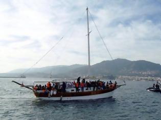 Φωτογραφία για Ιστιοπλοϊκό αποβίβασε 73 μετανάστες στην Ανατολική Μάνη