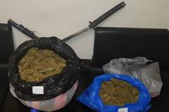 Η καταδίωξη “έβγαλε” τρία κιλά κάνναβης