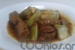 Η συνταγή της Ημέρας: Μοσχάρι κοκκινιστό με κολοκυθάκια