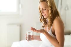 Τα φάρμακα βοηθούν στην αρθρίτιδα;