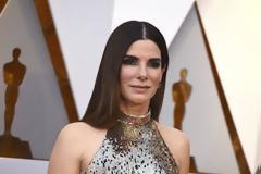 Αυτοκτόνησε άνδρας που είχε εμμονή με τη Σάντρα Μπούλοκ