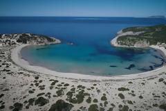 Μία από τις ωραιότερες παραλίες της Μεσογείου είναι στη Μεσσηνία