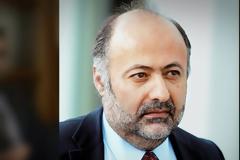 Η ΣΥΖΗΤΗΣΗ ΓΙΑ «ΣΟΣΙΑΛΔΗΜΟΚΡΑΤΙΚΟΠΟΙΗΣΗ» ΤΟΥ ΣΥΡΙΖΑ ΑΦΟΡΑ ΠΕΡΙΣΣΟΤΕΡΟ ΤΟΥΣ ΑΝΑΛΥΤΕΣ