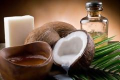 Πώς να φτιάξετε το δικό σας σαμπουάν από γάλα καρύδας