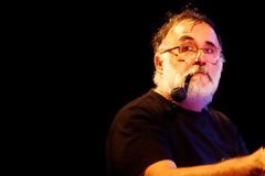 Συγκλονίζει ο Θάνος Μικρούτσικος: Εχω καρκίνο και τον αντιμετωπίζω με δύναμη