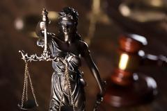 Πανικός στους νεοναζί από τα αποκαλυπτικά αναγνωστέα έγγραφα στη δίκη τους