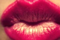 «Πιστεύω πως έχω χάσει δουλειά εξαιτίας των χειλιών μου»