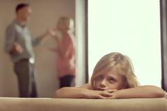 Τέσσερις λόγοι για να σταματήσετε να τσακώνεστε μπροστά στα παιδιά