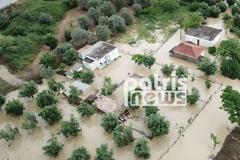 «Πνίγηκε» το Στρέφι: Κλειστή η Ε.Ο. – Τεράστιες καταστροφές σε Καρούτες, Λαντζόϊ και Σαλμώνη