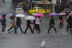 Άστατος και σήμερα ο καιρός μετά την κυριακάτικη σφοδρή καταγίδα