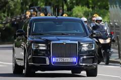 Η νέα ρωσική λιμουζίνα του Πούτιν Aurus που πήρε τη θέση της Mercedes