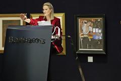 Τσαρούχης το κορυφαίο έργο του Greek Sale του οίκου Bonhams