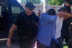 Ελεύθερος και δεύτερος Τούρκος στρατιωτικός