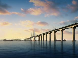Φωτογραφία για Η Κίνα αποκαλύπτει την μεγαλύτερη θαλάσσια γέφυρα στον κόσμο