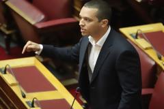 Κασιδιάρης σε βουλευτές του ΣΥΡΙΖΑ: Είστε μη φυσιολογικοί.Αυτό το νομοθέτημα είναι παρά φύσιν [Βίντεο]