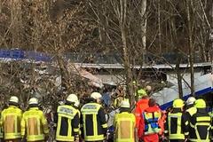 Σύγκρουση τρένων στη Βαυαρία: Συνελήφθη ένας 24χρονος ελεγκτής