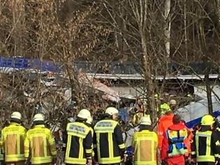 Φωτογραφία για Σύγκρουση τρένων στη Βαυαρία: Συνελήφθη ένας 24χρονος ελεγκτής
