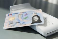 Υποχρεωτικά τα ψηφιακά δακτυλικά αποτυπώματα