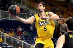 Ο Σάκοτα σκοράρει με όποιον τρόπο θέλει!