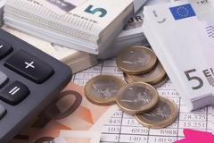 Οι έξι παγίδες υπερφορολόγησης που «καίνε» τους ελεύθερους επαγγελματίες