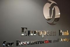 EBRD: ΑΙΣΙΟΔΟΞΗ ΓΙΑ ΤΗΝ ΕΛΛΗΝΙΚΗ ΟΙΚΟΝΟΜΙΑ - ΒΛΕΠΕΙ ΑΝΑΠΤΥΞΗ 2,2% ΕΦΕΤΟΣ