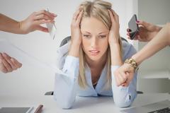 Σύνδρoμο burnout: Τρία βήματα για να αντιμετωπίσετε αυτόν τον ύπουλο εχθρό