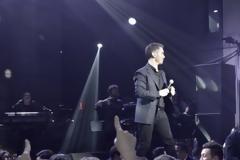 Μπουζούκια αλά ελληνικά στην Αστόρια της Νέας Υόρκης