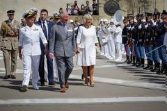 Στρατιωτικά «παραλειπόμενα» της επίσκεψης Καρόλου στην Αθήνα