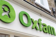 Ρουβίκωνας : Επίθεση στα γραφεία της Oxfam