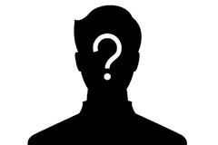 Σοκ: Νεκρός έλληνας τραγουδιστής από ανακοπή – Τι καταγγέλλει ο φίλος του