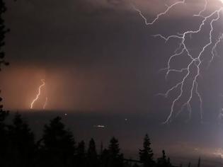 Φωτογραφία για Έκτακτο δελτίο καιρού: Πού θα χτυπήσουν επικίνδυνα φαινόμενα τις επόμενες ώρες - Δείτε το χάρτη