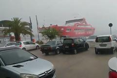 «Άνοιξαν» οι ουρανοί στην Ερέτρια: Ισχυρή καταιγίδα και χαλαζόπτωση! (ΒΙΝΤΕΟ)