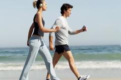 Powerwalking και χάστε 600 θερμίδες σε μία ώρα
