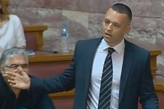 Άστραψε και βρόντηξε ο Ηλίας Κασιδιάρης για Φουρέιρα και Aλβανούς μέσα στην βουλή [Βίντεο]