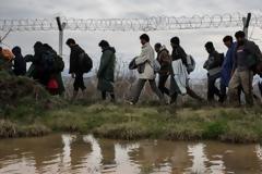 Έβρος: Δέκα Τούρκοι περνούν κάθε μέρα τα σύνορα