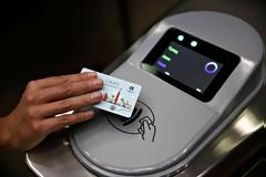 Κλείνουν σήμερα όλες οι μπάρες του μετρό στο Σύνταγμα