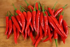 Οι καυτερές πιπεριές μειώνουν τη χοληστερίνη