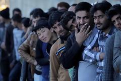 Πονοκέφαλος για την ΕΕ η εκρηκτική κατάσταση στην Ελλάδα στο προσφυγικό