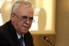 ΑΠΛΟΥΣΤΕΥΣΗ ΤΟΥ ΝΟΜΟΥ ΚΑΤΣΕΛΗ ΠΡΟΑΝΗΓΓΕΙΛΕ Ο Γ. ΔΡΑΓΑΣΑΚΗΣ