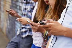 Μήπως τα social media σε κάνουν δυστυχισμένο;