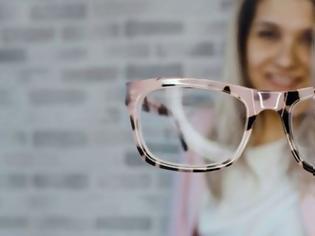 Φωτογραφία για Ηλεκτρονικά γυαλιά για άτομα με χαμηλή όραση ήρθαν και στην Ελλάδα