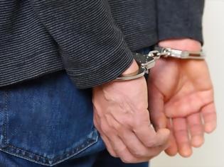 Φωτογραφία για Τσάκωσαν 46χρονο στα Γιαννιτσά με επτά καταδικαστικές αποφάσεις