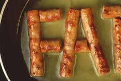 Ποια είναι η ποσότητα κορεσμένων και τρανς λιπαρών που μπορούμε να τρώμε κάθε μέρα, σύμφωνα με τον ΠΟΥ;