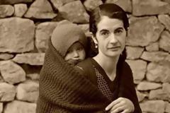 Η μάνα είναι σαν το αλάτι. Η απουσία της κάνει τα πάντα άνοστα