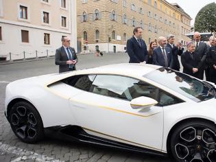 Φωτογραφία για Μονακό: 715.000 ευρώ πωλήθηκε η Lamborghini του πάπα Φραγκίσκου