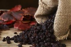 Η θρεπτική αξία της μαύρης σταφίδας