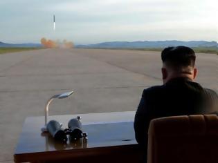 Φωτογραφία για Βόρεια Κορέα: Κλείνει το κέντρο πυρηνικών δοκιμών με θέαμα… υπερπαραγωγή!
