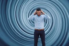 Γιατί εμφανίζεται ο ίλιγγος και πώς μπορεί να αντιμετωπιστεί;